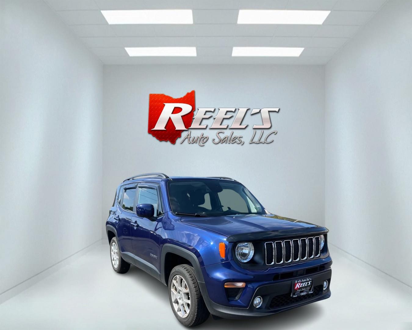 2019 Blue /Black Jeep Renegade Latitude 4WD (ZACNJBB14KP) with an 1.3L Turbo engine, 9A transmission, located at 11115 Chardon Rd. , Chardon, OH, 44024, (440) 214-9705, 41.580246, -81.241943 - Photo#2